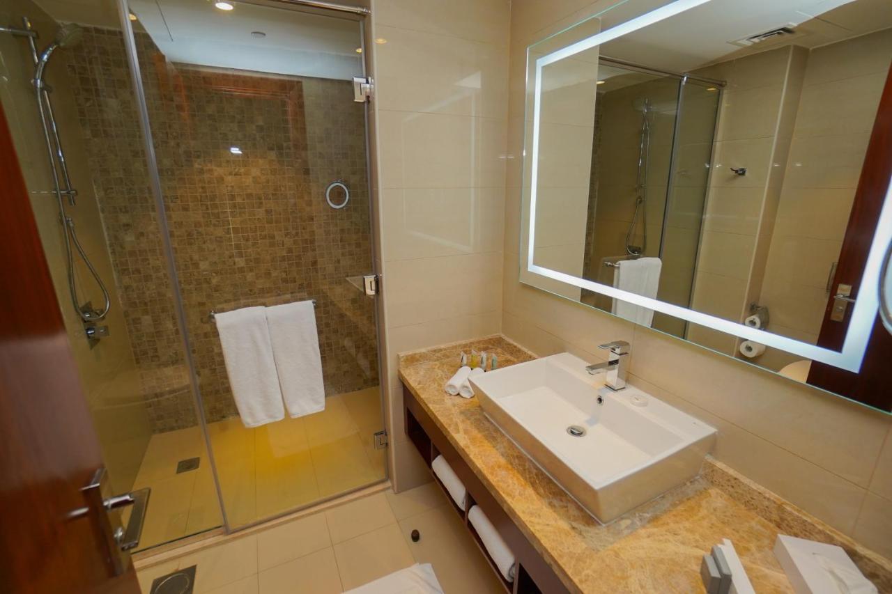 The Grand Lux Hotel Doha Eksteriør bilde